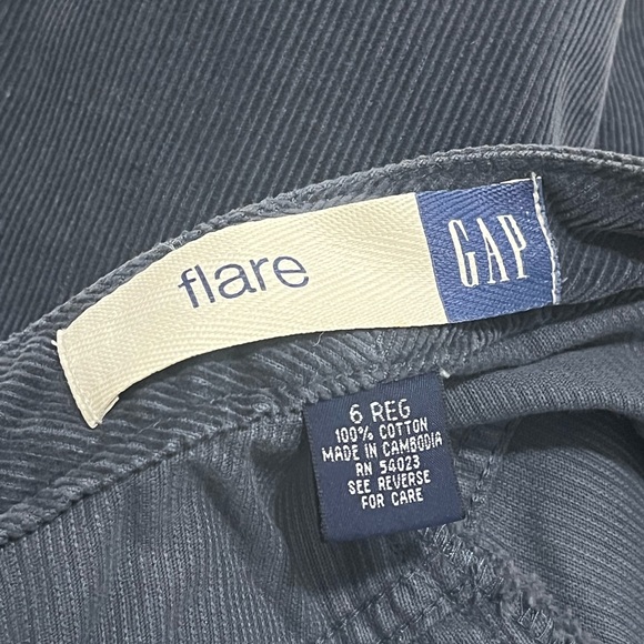 EUC Gap Corduroy Pants Size 6R Flare - Picture 14 of 15